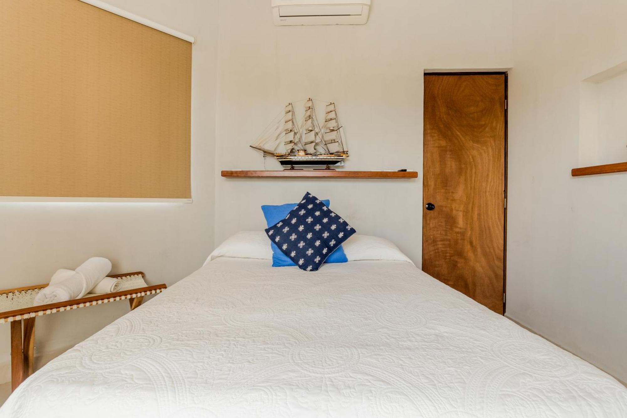 *Casa Aluxes- Guesthouse* Cancun Exterior photo