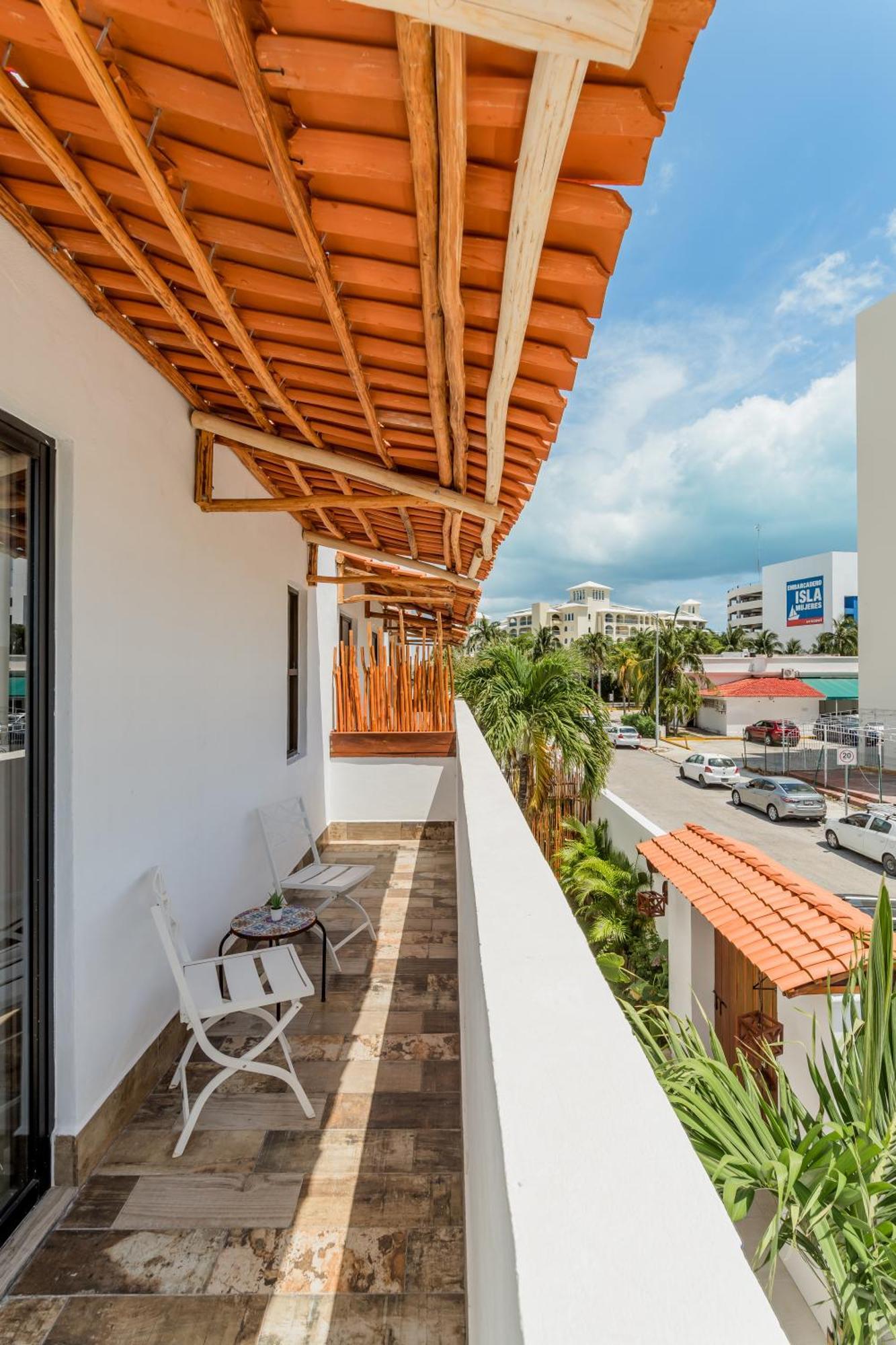 *Casa Aluxes- Guesthouse* Cancun Exterior photo